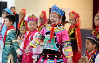 维吾尔族的风俗（蒙古族服饰）